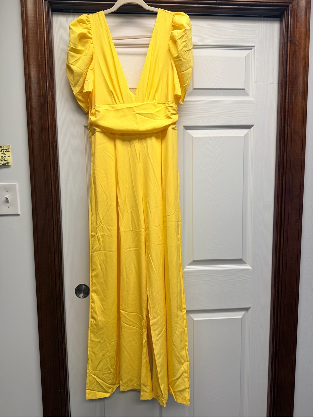 Yellow V-Neck Puff Sleeve jumpsuit